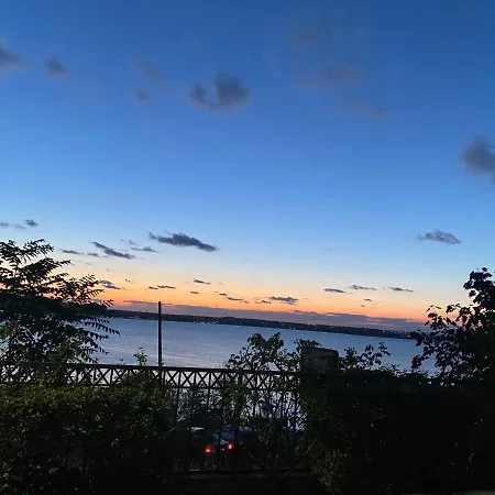 Summer Breeze Park Apartment, Santa Marina Village, Διαμέρισμα