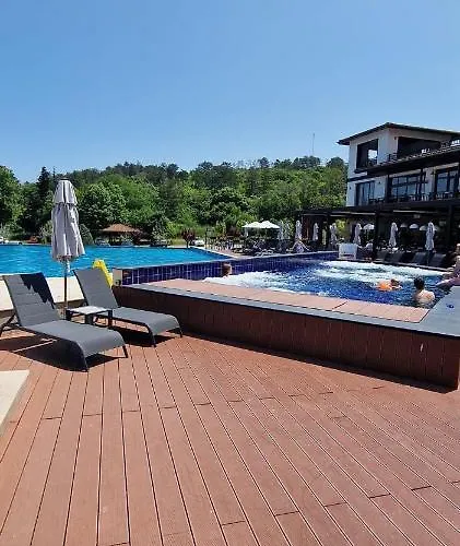 Summer Breeze Park Apartment, Santa Marina Village, Созопол