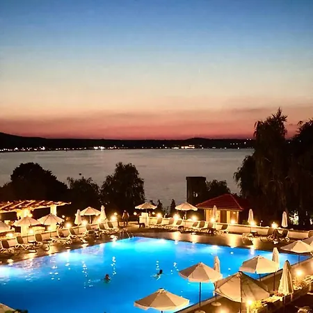 Aj 3, Santa Marina Village, Apartment *