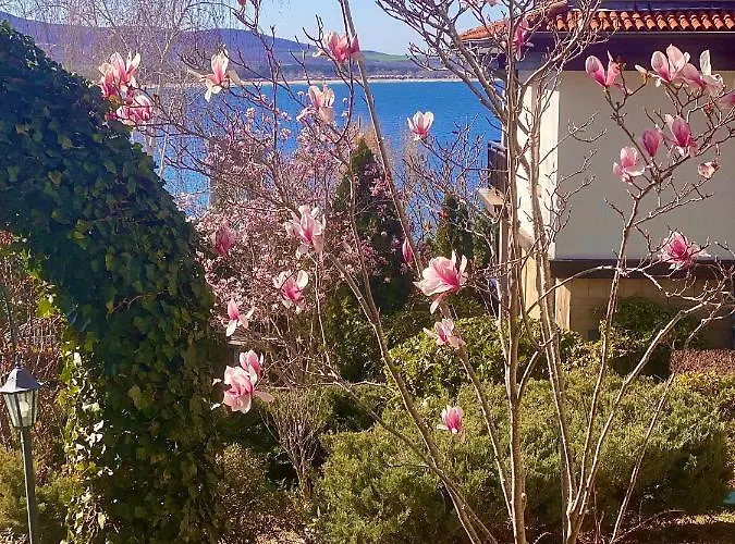 Summer Breeze Park Apartment, Santa Marina Village, Sozopol